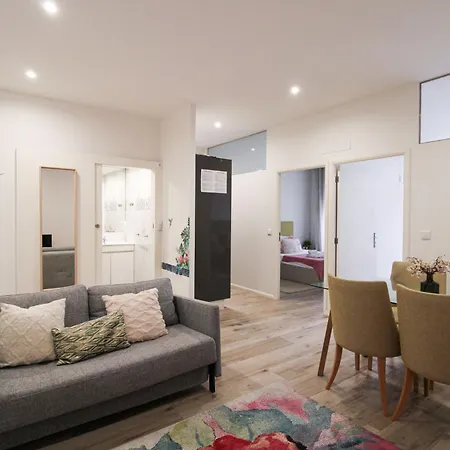 2 Bedroom Cosy Flat * Porto