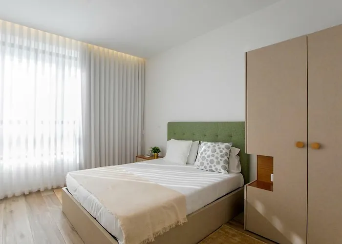 2 Bedroom Cosy Flat Oporto