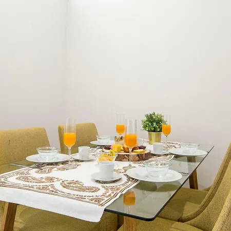 2 Bedroom Cosy Flat 波尔图